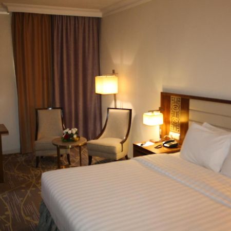 Al Mutlaq Hotel Riadh Exterior foto
