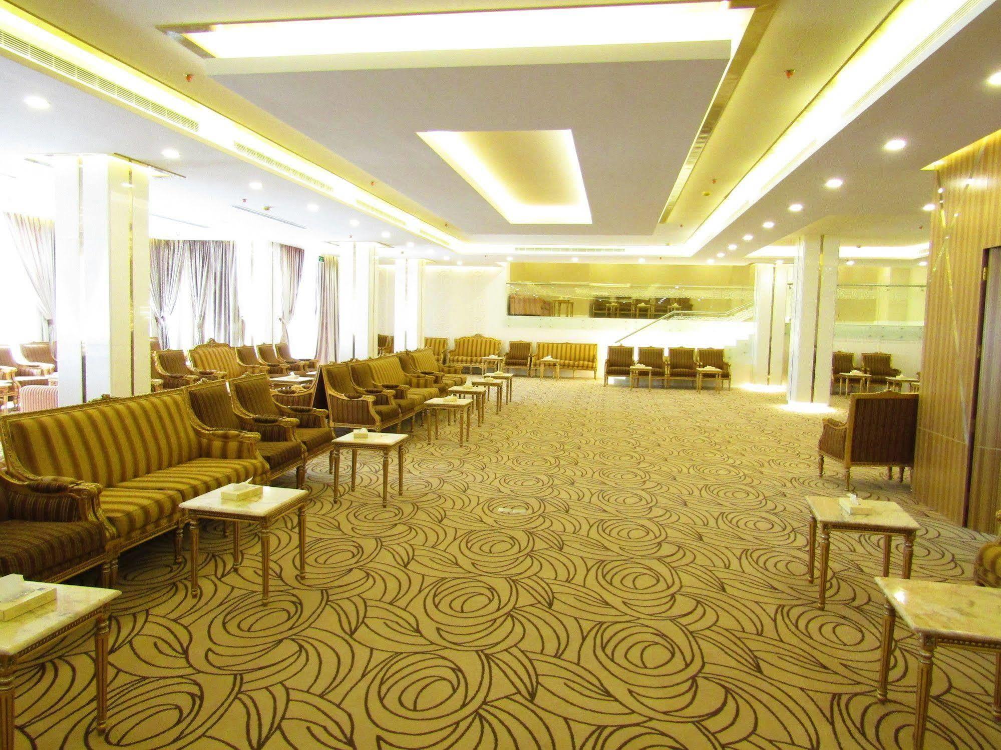 Al Mutlaq Hotel Riadh Exterior foto